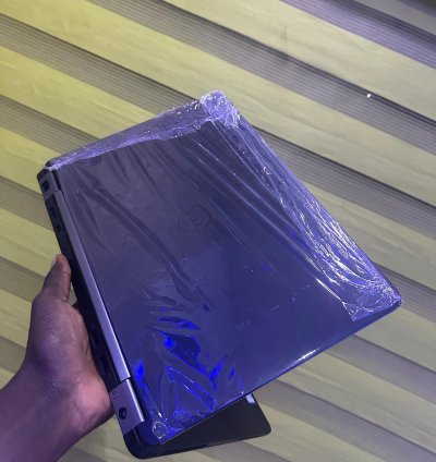 Dell Latitude E7270 12.5 Laptop